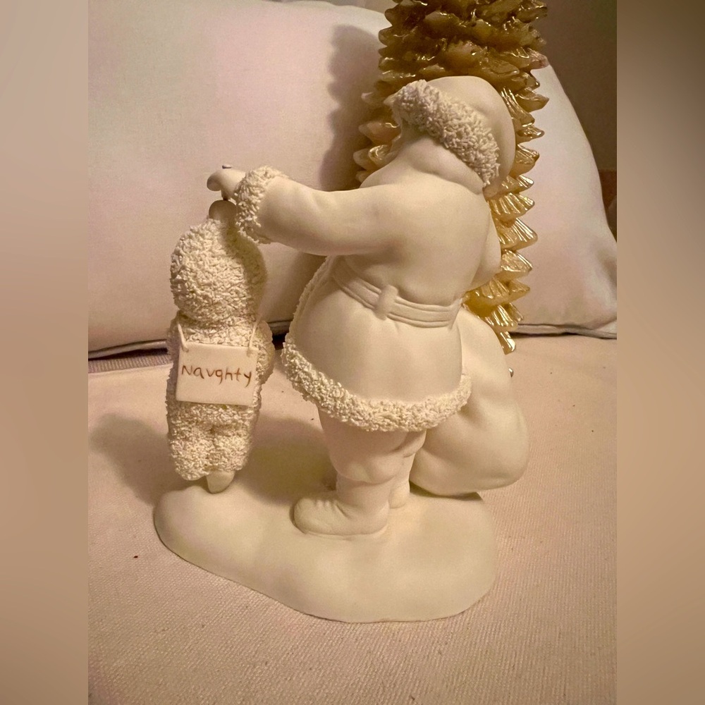 Dept 56 Snowbabies "He's Checking His List” - Picture 5 of 6